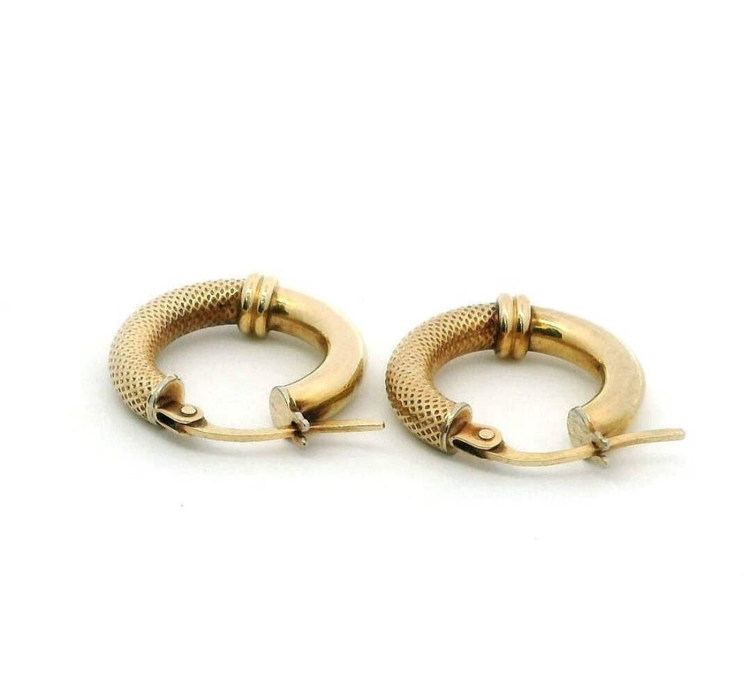 9ct Yellow Gold Hoop Earrings Textured Woven Finish 18mmx 17mm 1.6g