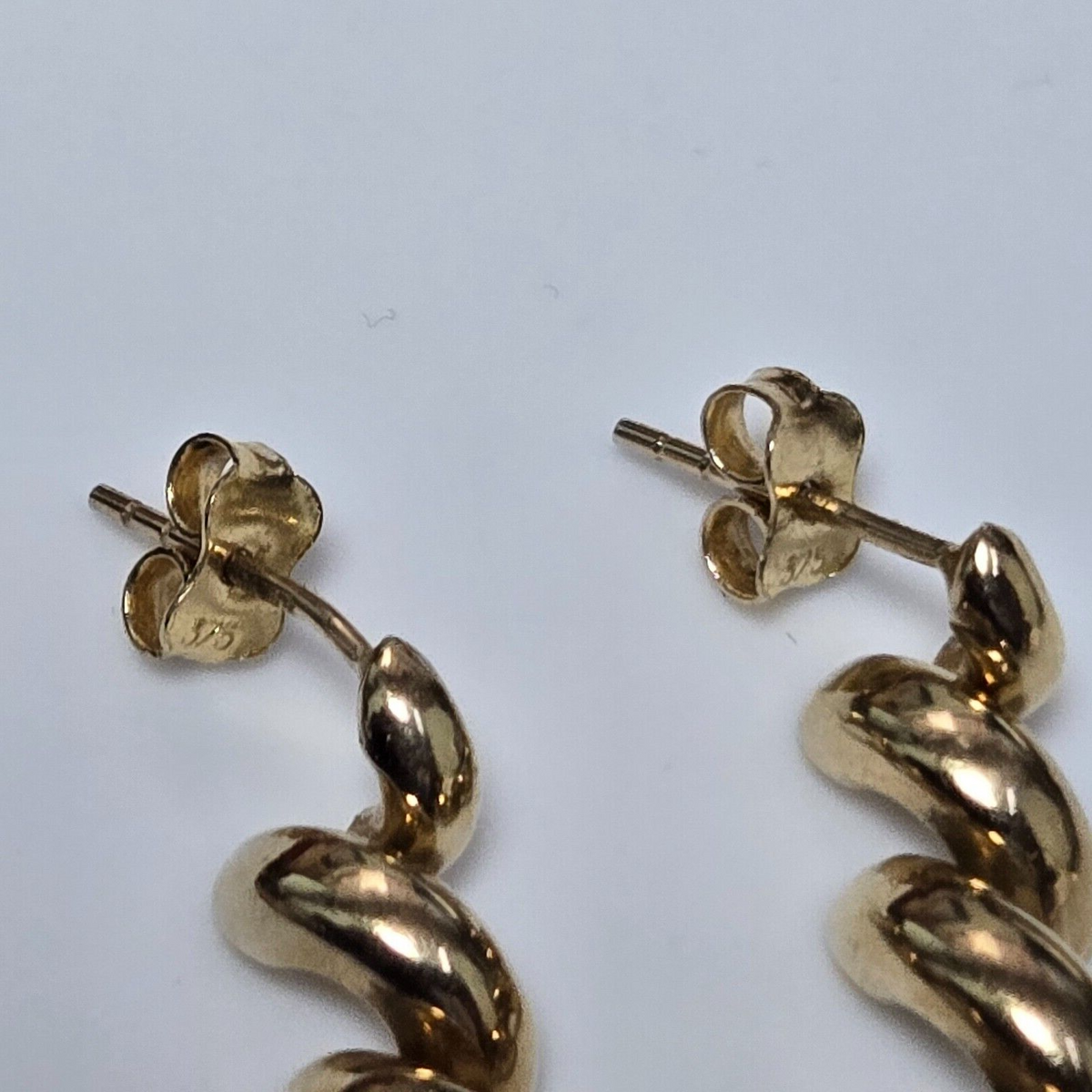 9ct Yellow Gold Spiral Dangle Earrings Hollow Full UK Hallmarked 30mm Long