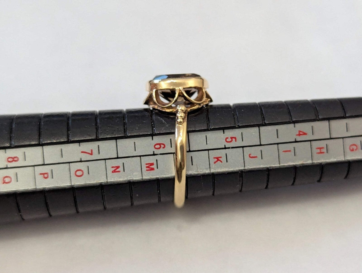 9ct Gold Ring Quartz Oval Cut Hallmark Size K 1/2