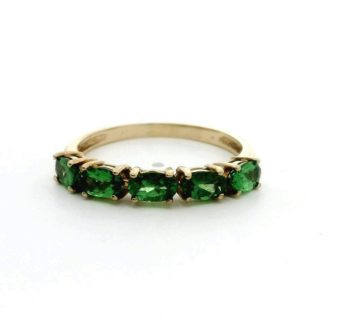 9ct Gold Green Diopside Ring Size R Five-Stone Prong Setting 2.1g