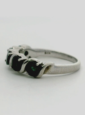 Silver Ring Emerald Stones 925 Stamped Size O 1/2 Prong Setting 3.9g