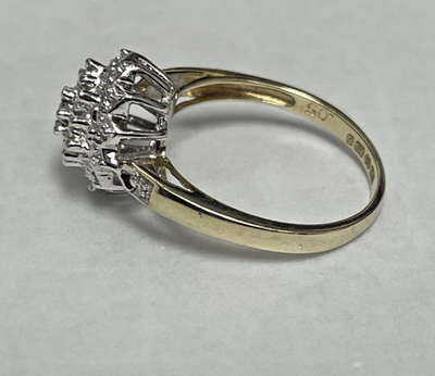 9ct Gold Ring Diamond 0.05ct Solid Band Metal Hallmark Size L