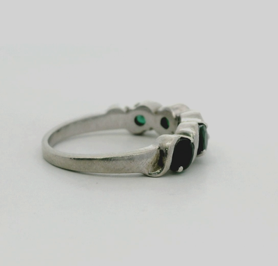 Silver Ring Emerald Stones 925 Stamped Size O 1/2 Prong Setting 3.9g