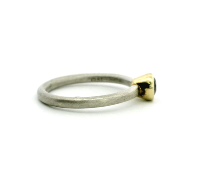 Vintage Gold Silver Ring Garnet Gemstone 18ct Yellow Gold Setting Size N 2.8g