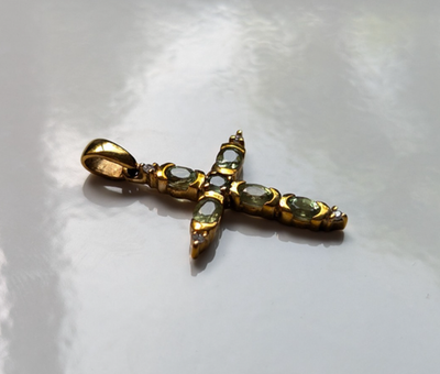 9ct Yellow Gold Cross Pendant Sapphire Diamond 10x Stones Hallmark 2.1g