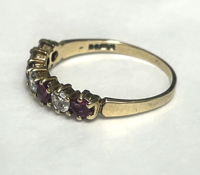 9ct Gold Ring Cubic Zirconia Solid 375 Gold Hallmark Size O 1/2