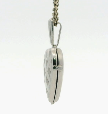 9ct White Gold Heart Locket Pendant Chequered Pattern Textured Keepsake 1.5g