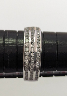 9ct White Gold Cubic Zirconia Wide Hallmarked Ring Size O 2.6g