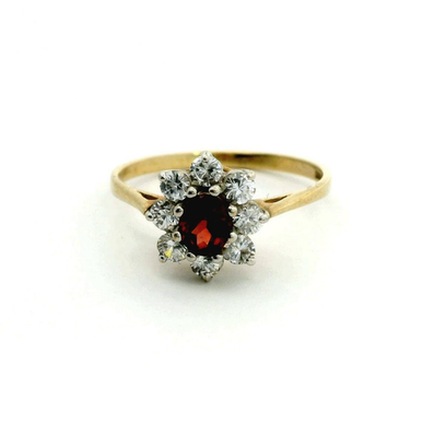 9ct Gold Ring Garnet Cubic Zirconia Size Q Hallmark 375 Oval Cluster 1.8g