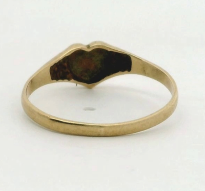 9ct Gold Signet Ring Heart Shaped Size M Hallmarked Engraved Starburst Motif