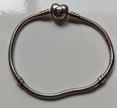 Pandora Moments Snake Chain Bracelet Heart Shaped Clasp 18.5cm Long