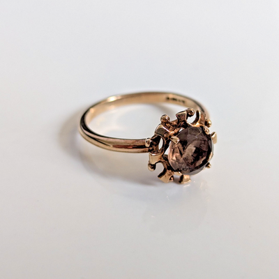 Vintage 9ct Gold Ring Quartz Solid Band Hallmark Size O 1/2