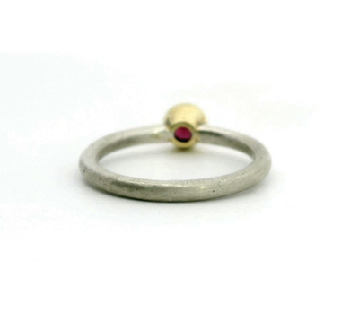 Vintage Gold Silver Ring Garnet Gemstone 18ct Yellow Gold Setting Size N 2.8g