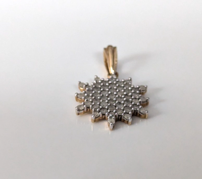 Vintage 9ct Gold Diamond Snowflake Starburst Cluster Pendant Gold Setting 1.6g