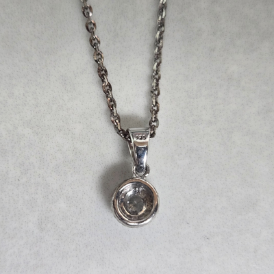 Silver Necklace Pendant Cubic Zirconia Stone 925 Stamped 44cm Length Chain