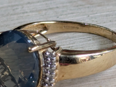 9ct Gold Ring Quartz Diamond Gemstones Size O Hallmarked 375 Cocktail 3.2g