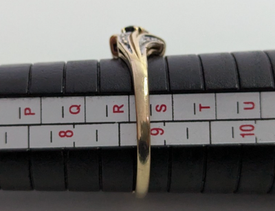 9ct Gold Ring Sapphire and Diamond 1989 Hallmarked Size R 2.1g