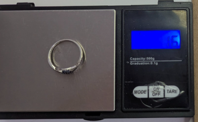 9ct White Gold Ring Sapphire Diamond Hallmarked Size R 1.6g