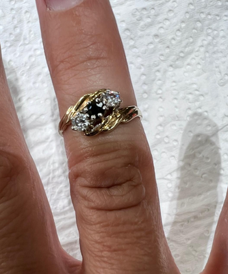 9ct Gold Ring Sapphire Twist Hallmark Size J 1/2 1.4g