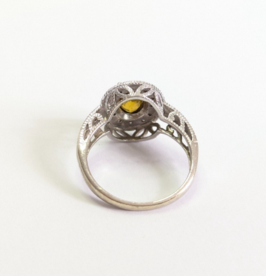 9ct White Gold Ring Sphene Diamond Hallmark Size N 3.5g