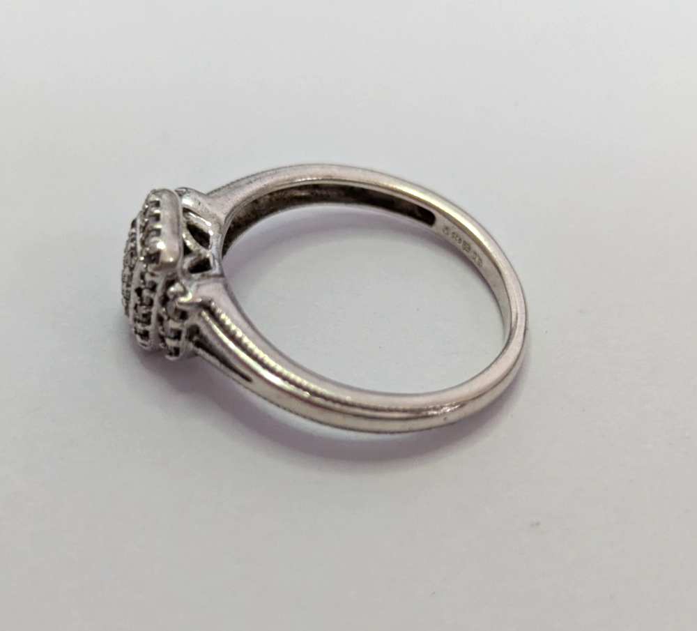 Silver Engagement Ring Diamond 925 Hallmarked Size K 1/2 2.1g