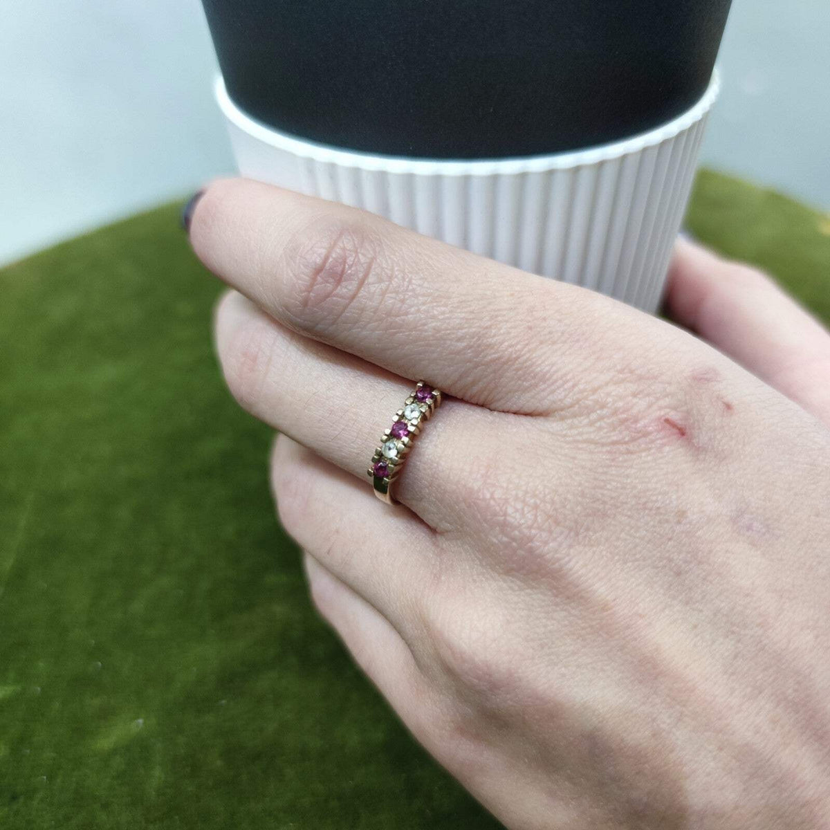 9ct Gold Ring Garnet And Quartz Solid Band Hallmarked Size O