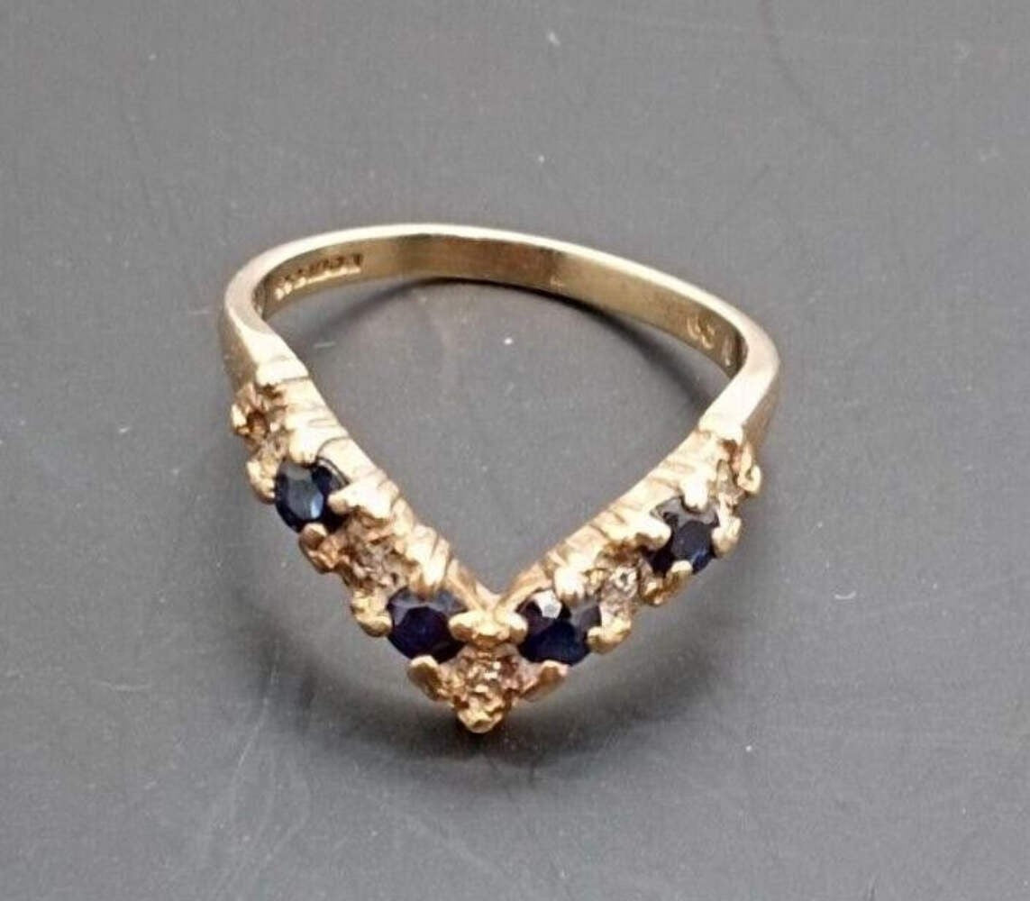9ct Gold Wishbone Ring Sapphire and Diamonds Hallmark Size N