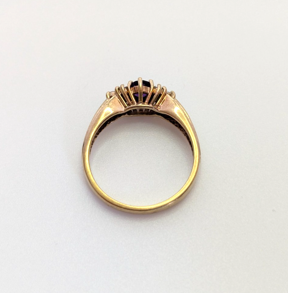 9ct Gold Ring Amethyst Diamond Hallmark Size M 1/2
