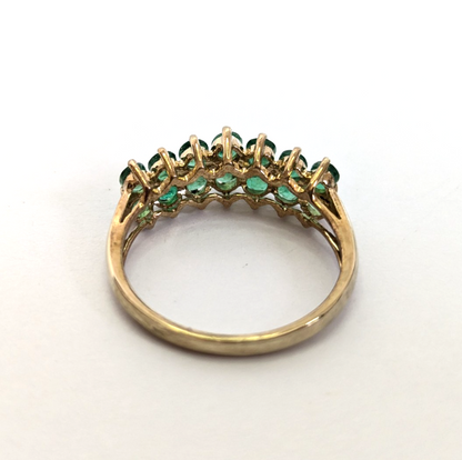 9ct Gold Ring Emerald Green 14x Hallmarked Size Q 2.5g