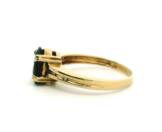 9ct Yellow Gold Diopside Ring Oval Green Stone Diamonds Size P UK 2.9 g Full Cut