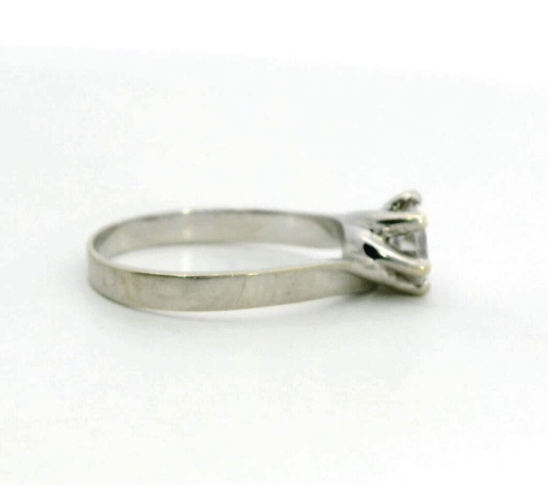 9ct White Gold Engagement Ring Cubic Zirconia Hallmarked Size N