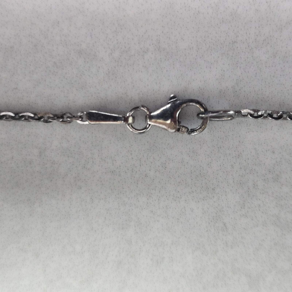 Silver Necklace Pendant Cubic Zirconia Stone 925 Stamped 44cm Length Chain