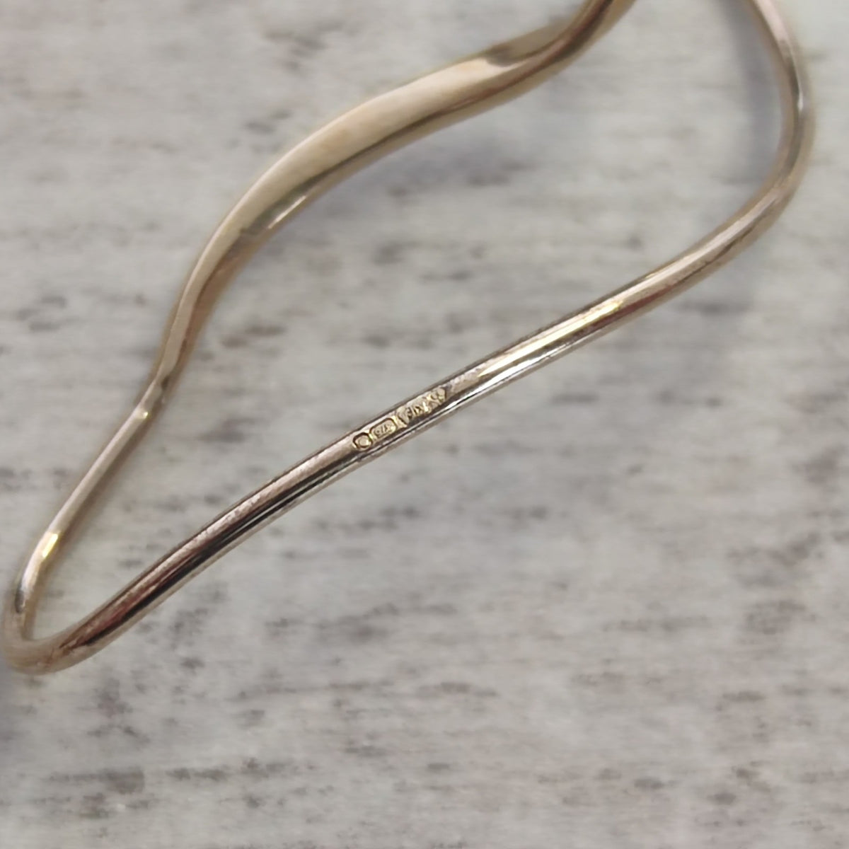 9ct Yellow Gold Dangle Earrings Twist Bar 375 Gold Hallmark 39mm Drop