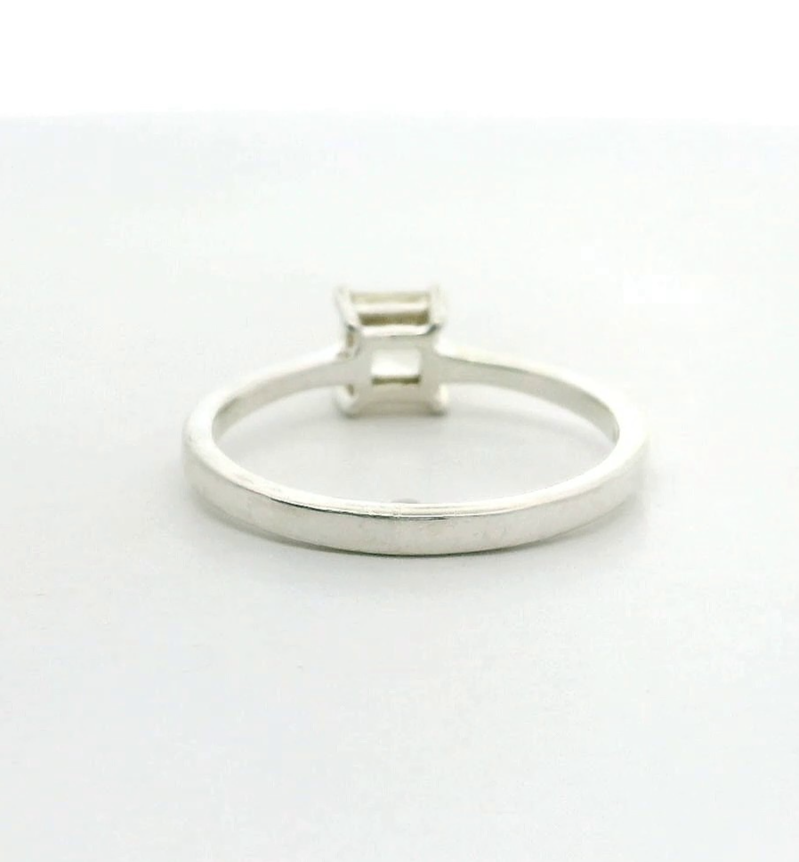 Silver Ring Yellow Sunstone Stone Ring 925 Solitaire Size R Certification 1.9g