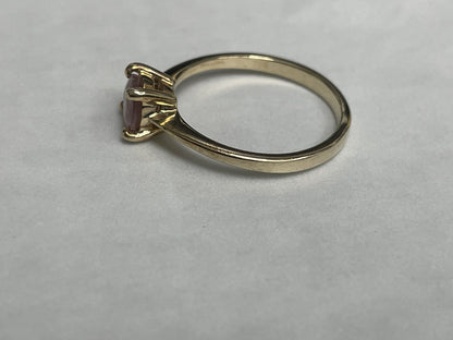 9ct Gold Ring Quartz Solitaire Hallmarked Size N 1.9g