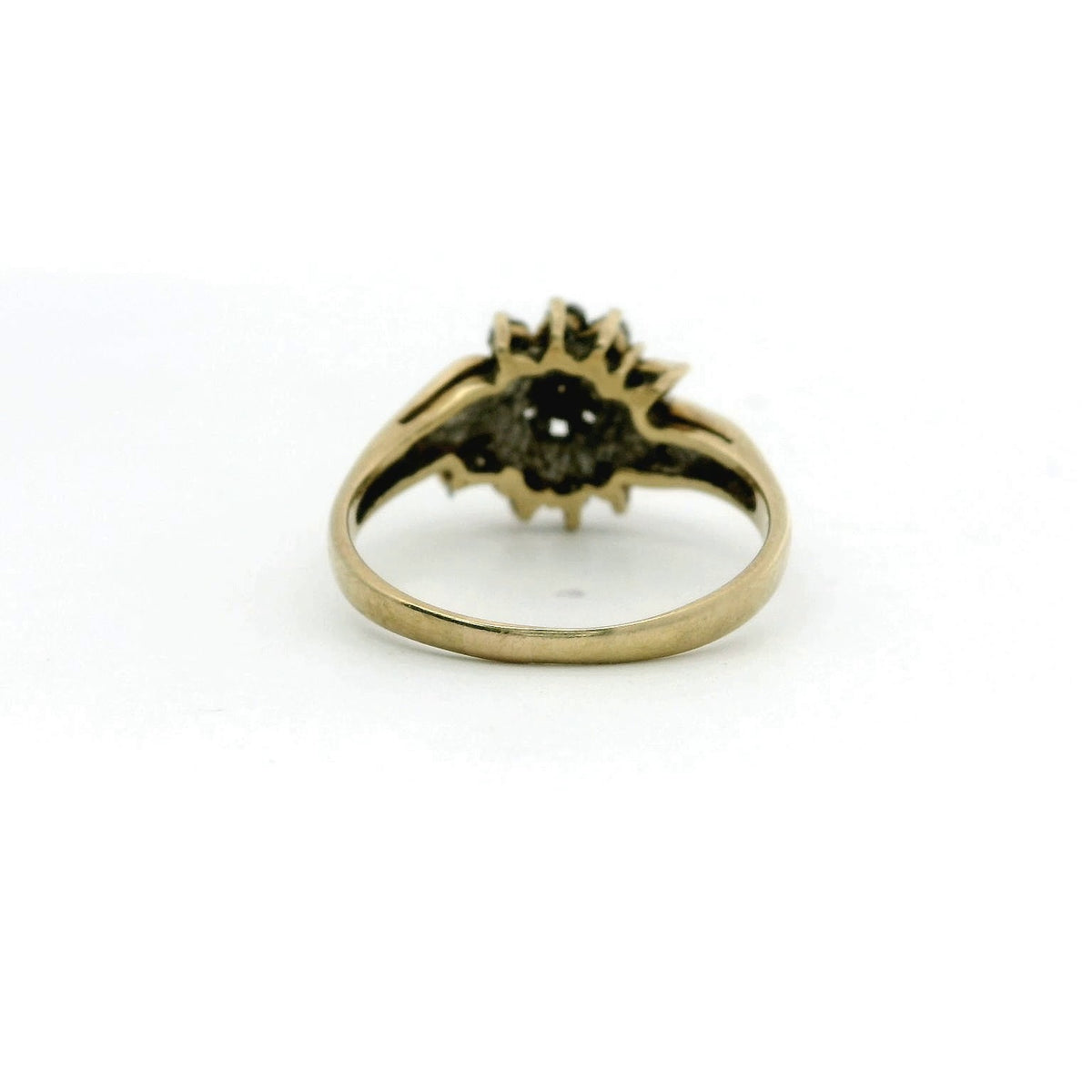 9ct Gold Ring Diamond Stones Size O 1/2 Prong Setting 9ct Stamped 2.7g