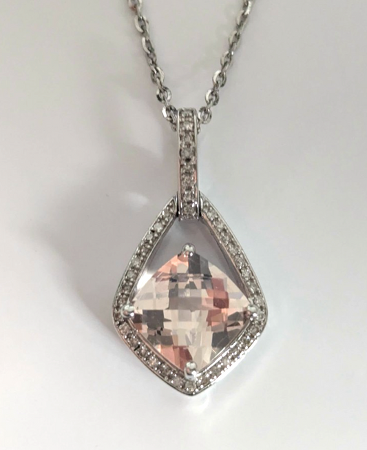9ct White Gold Halo Pendant Quartz Diamond Stones UK Metal Hallmarked 2.7g