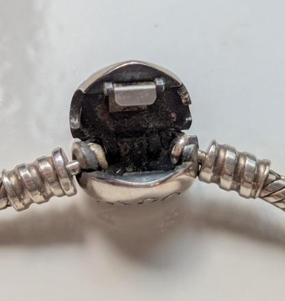 Pandora Moments Snake Chain Bracelet Heart Shaped Clasp 18.5cm Long