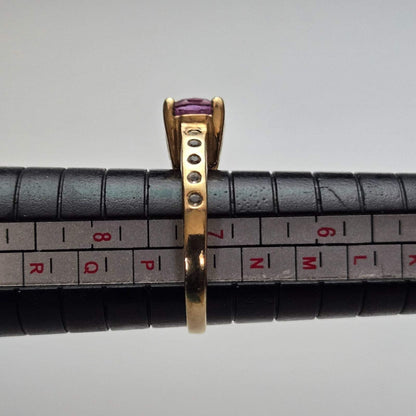 9ct Gold Solitaire Ring Garnet Diamond Stones Size O UK Hallmarked 3.6g