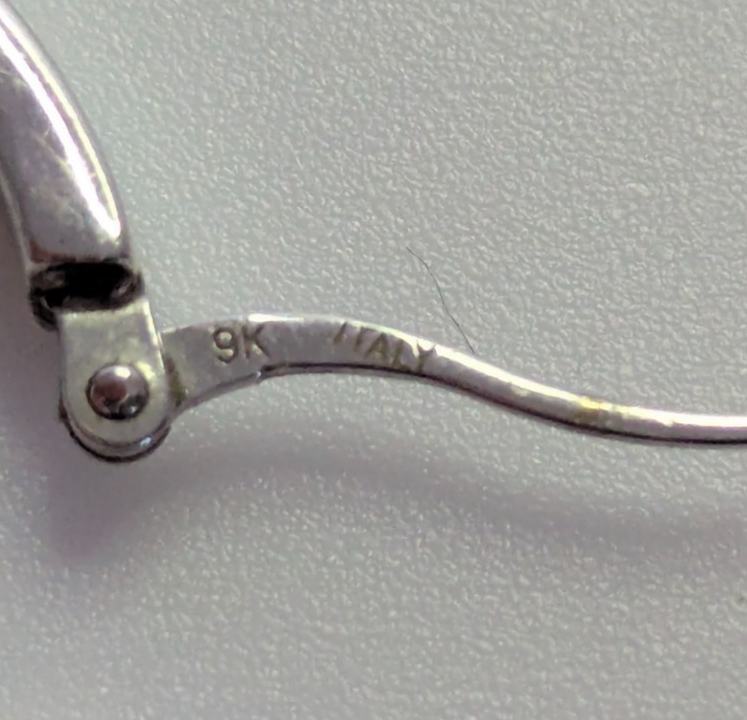 9ct White Gold Hoop Earrings Lever Backs UK Hallmark 25mm x 25mm 2.7g