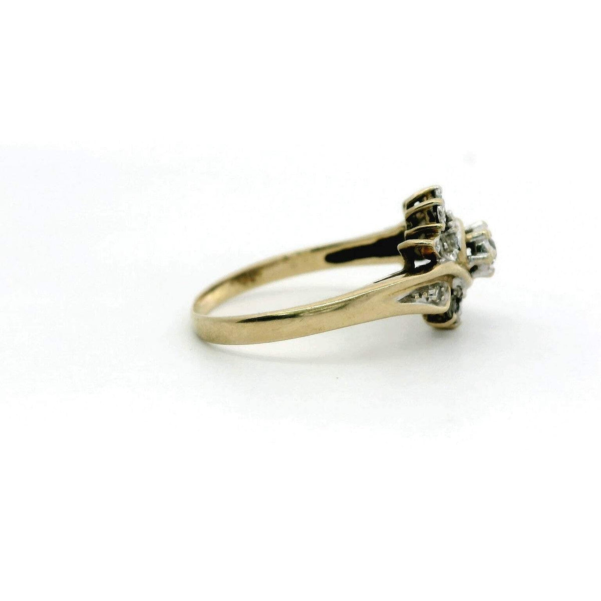 9ct Gold Ring Diamond Stones Size O 1/2 Prong Setting 9ct Stamped 2.7g