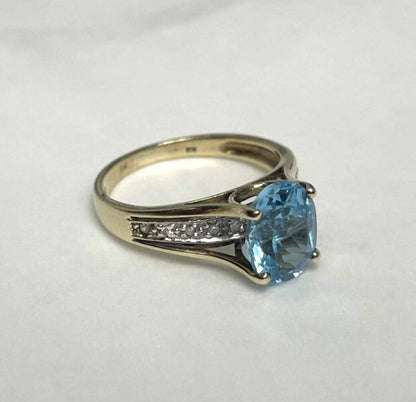 9ct Gold Ring Topaz And Diamond Solid Band Hallmark Size O 1/2