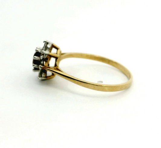 9ct Gold Ring Garnet Cubic Zirconia Size Q Hallmark 375 Oval Cluster 1.8g