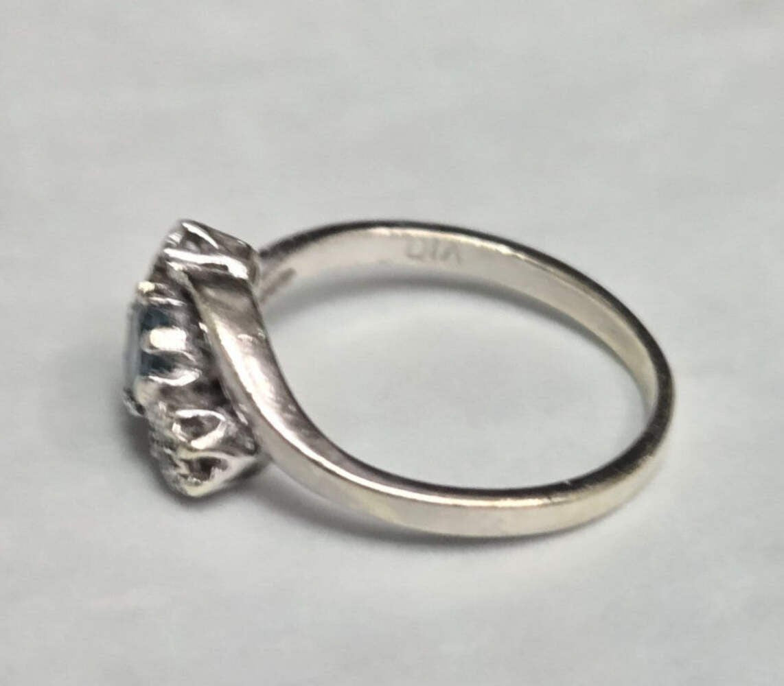9ct White Gold Ring Aquamarine and Diamond Stones Authentic Hallmark Ring Size L