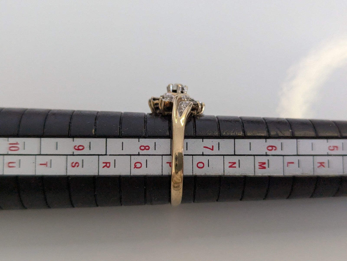 9ct Gold Ring Diamond Stones Size O 1/2 Prong Setting 9ct Stamped 2.7g