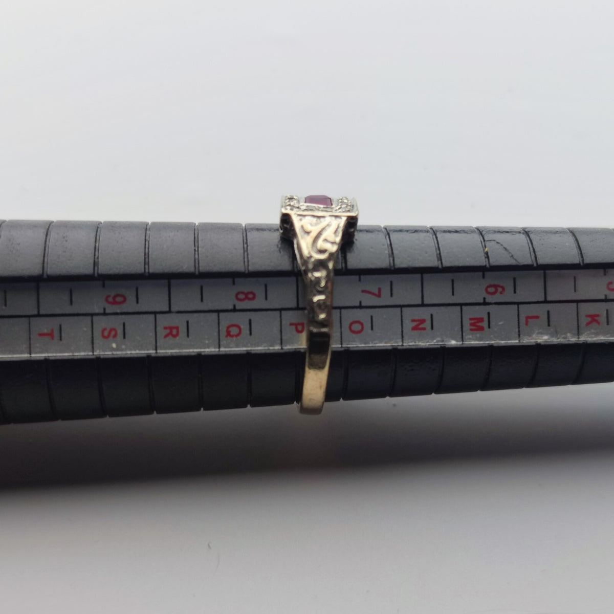 9ct Gold Ring Ruby Diamond Stones Size O 1/2 Hallmarked July Birthstone 3.4g