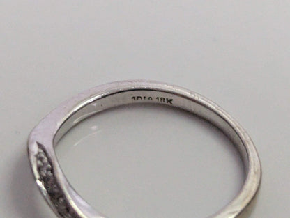 18ct White Gold Ring 10 Diamond Solid Band Hallmark Size J 1/2