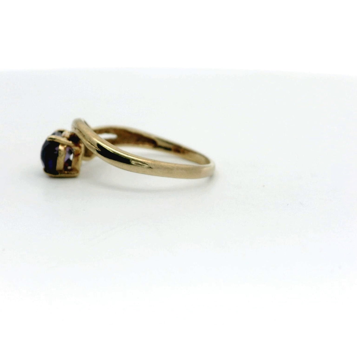 9ct Gold Ring Amethyst Size L Stone Prong Setting UK Hallmark 1.5g Oval Stone