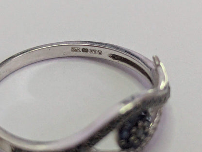 9ct White Gold Ring Sapphire Diamond Hallmarked Size R 1.6g