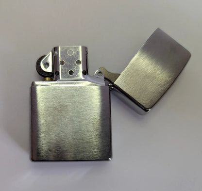 Zippo Lighter Pin-Up Girl Design Olivia De Berardinis Boxed Working